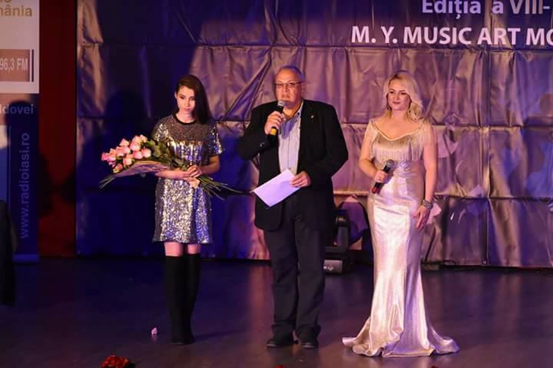 34366423_1296543077143569_2082607673072680960_n B.Dragomir - Premii la gala Vis de Stea 2018 (foto Vis de Stea).1100