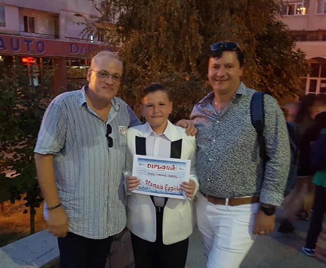 Bogdan Dragomir, Theodor Stroiu si Dragos Gheorghiu - Premiul Radio Romania - Creatie la Mamaia Copiilor 2019.1100 (foto arh. Bogdan Dragomir)